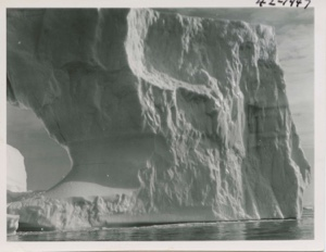 Image: Iceberg close-up hole in side